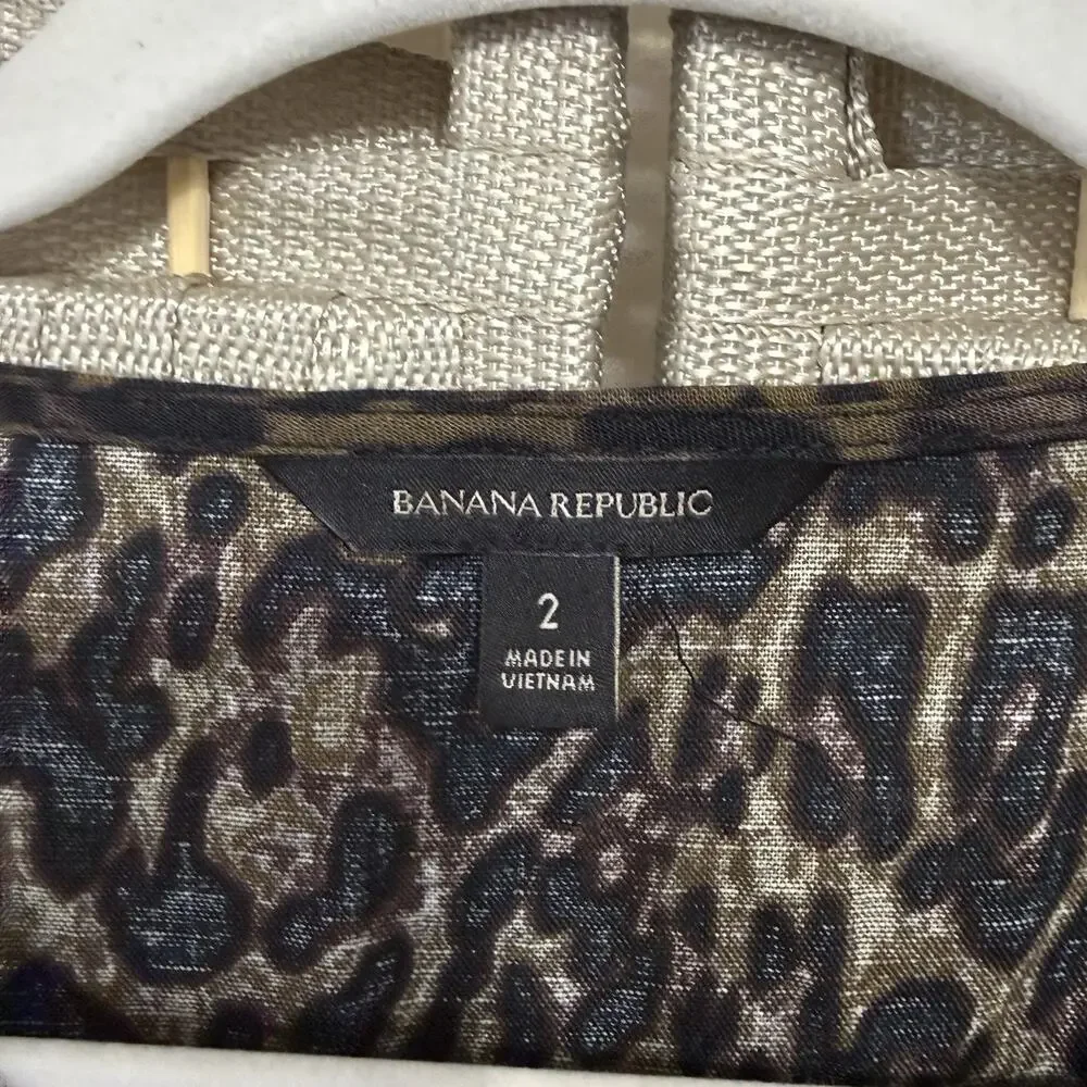 Banana Republic Linen Blend Sleeveless Jumpsuit Size 2 Animal Print Cropped Tie